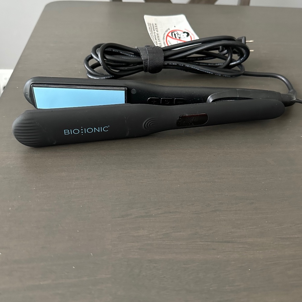 Bio Ionic NanoIonic MX OnePass Styling Iron 1 Inch
